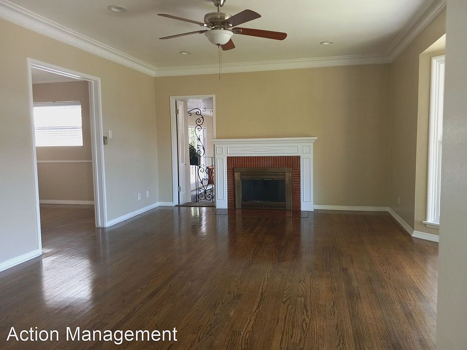 1st image of 2603 E Wall St