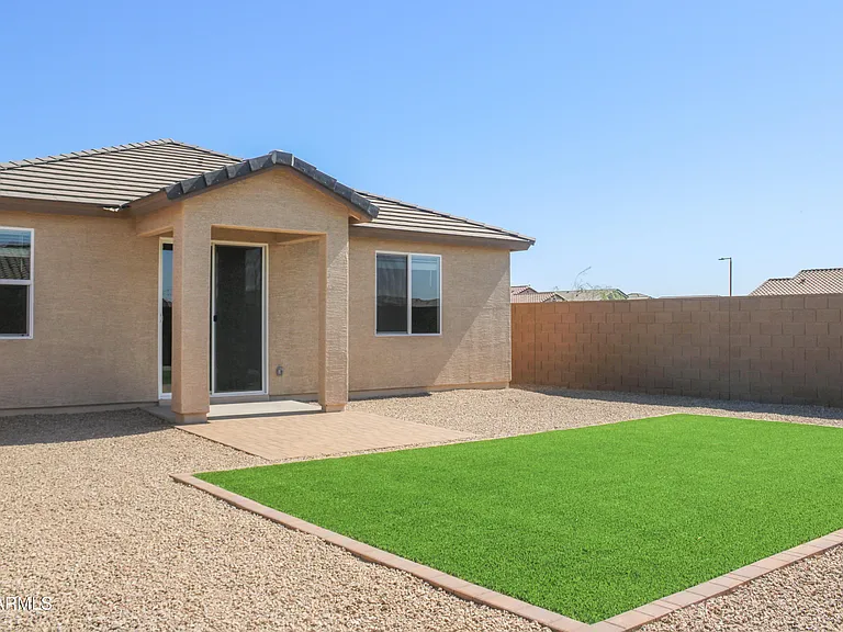 9829 W Monterey Way — Photo 28