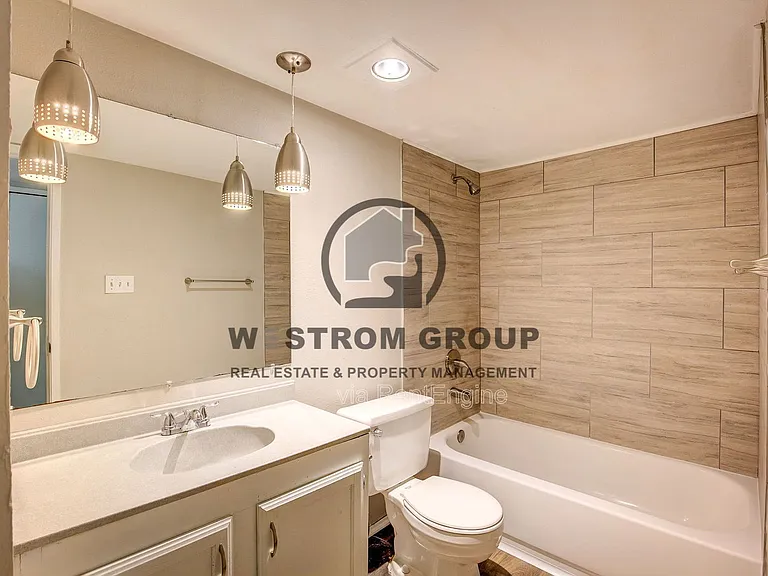 7801 Summerglen Rd — Photo 14