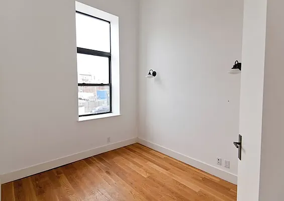 Rented by MADEHOME | media 8