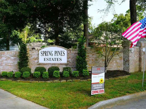 14206 Spring Pines Dr, Tomball, TX 77375