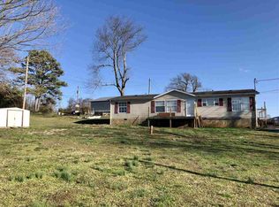 4915 Lakeshore Dr, Bean Station, TN 37708