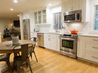 12620 98th Ave NE, Kirkland, WA 98034