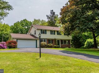 920 Davis Rd, Ambler, PA 19002