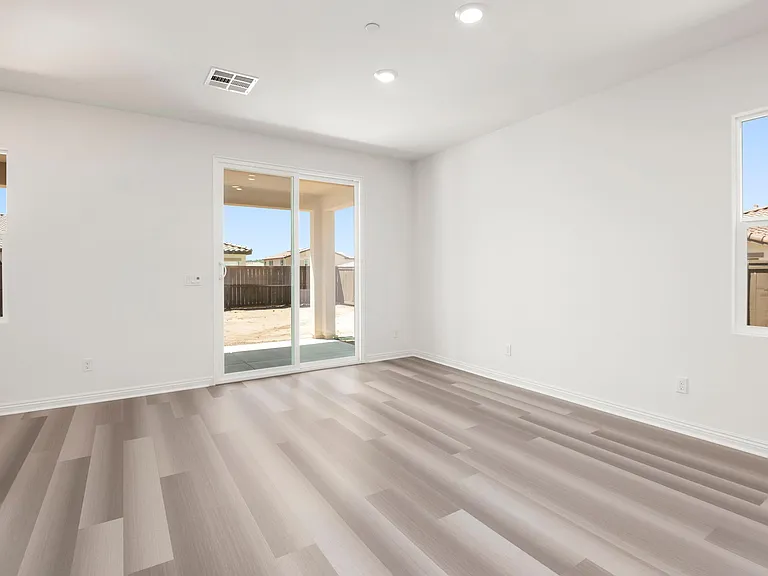 2522 Blackbird Gln — Photo 16