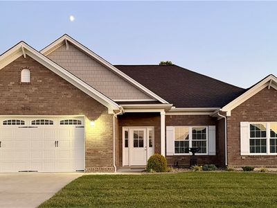 2414 Ridgewood Court, Jeffersonville, IN, 47130