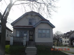 3761 N 24th St, Milwaukee, WI 53206