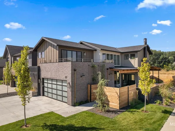 97 S Steel Farm Ave, Eagle, ID 83616