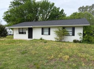 111 E Halliburton Ave, Dewitt, AR 72042
