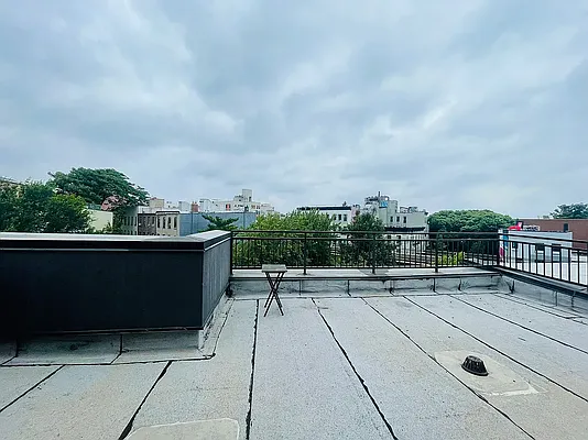 Rented by TorsX Inc | media 2