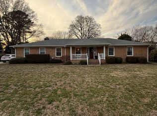 1437 Ashley Dr, Virginia Beach, VA 23454
