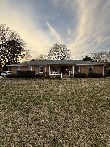 1437 Ashley Dr Photo 1