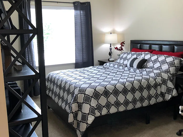 14264 Newport Ave — Photo 8