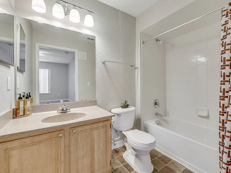 10237 Eastern Lake Ave — Photo 21