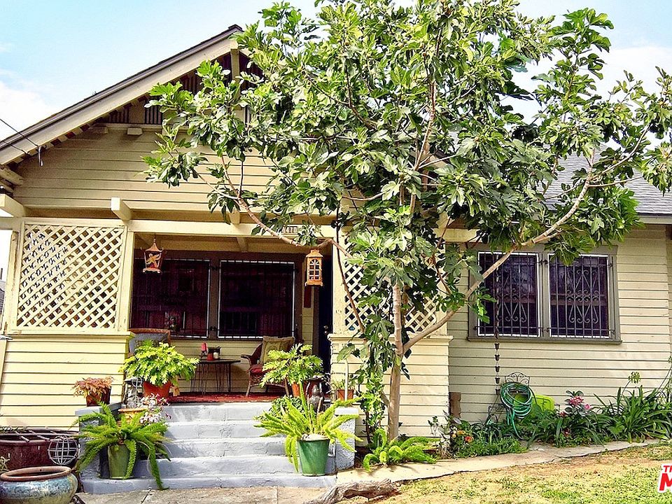 1st image of 4410 Esmeralda St