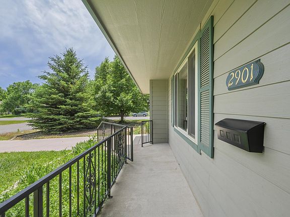 4th image of 2901 Killarney Dr