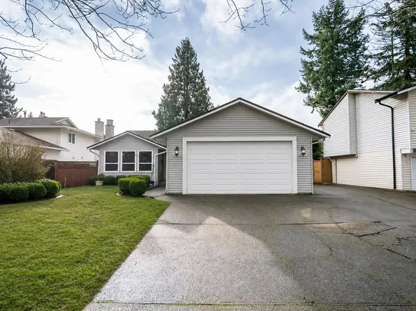 13032 61st Ave, Surrey, BC V3X 2H5