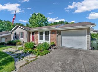 3744 Donley Ave, Rochester Hills, MI 48309