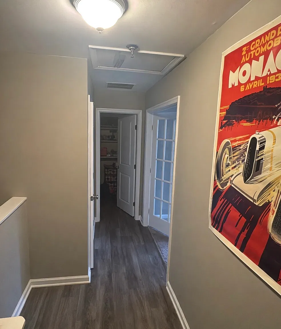 3 bed, 2.5 bath, 1716 sqft, $1,600 — Photo 4