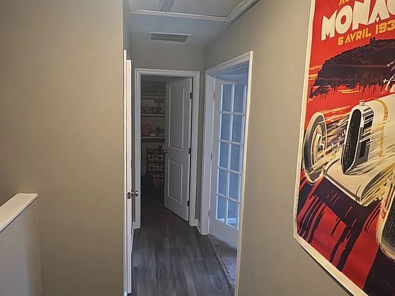 4th image of 13139 Broadmore Rd