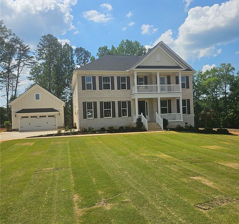 1st image of 138 Whispering Hollow Rd