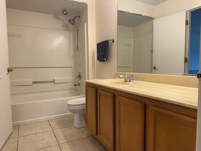 215 Dogwood Ct — Photo 15