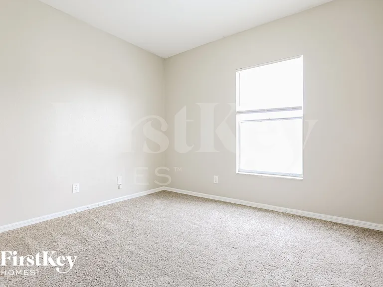 5210 Prime Ter — Photo 12