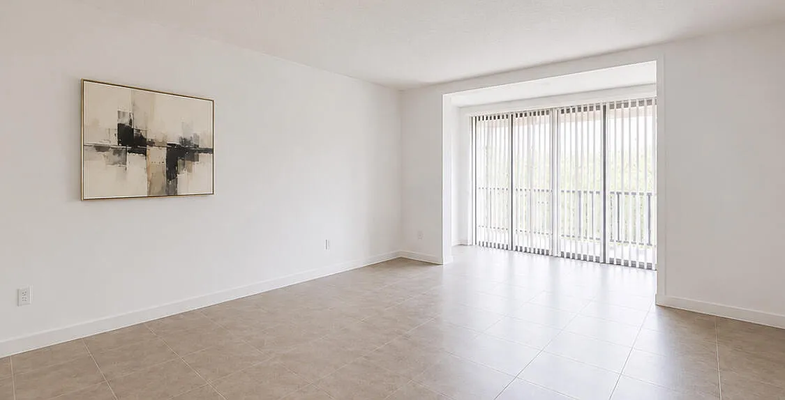 1 bed, 1.5 bath, 800 sqft, $1,600 — Photo 2