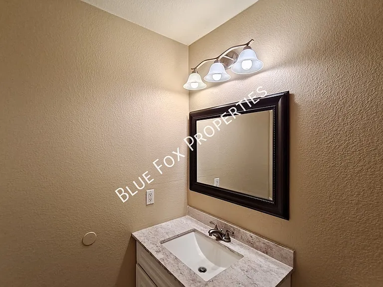 3754 E White River Dr — Photo 29