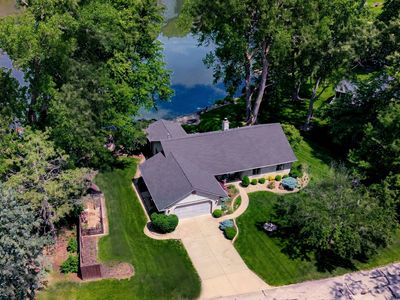 1802 Lake Shore Dr, Mahomet, IL, 61853