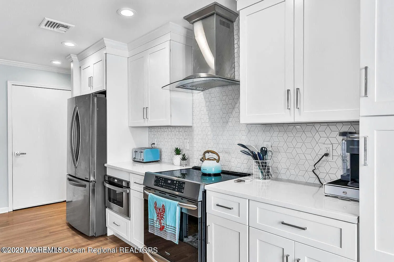 3 bed, 1177 sqft, $3,500 — Photo 4