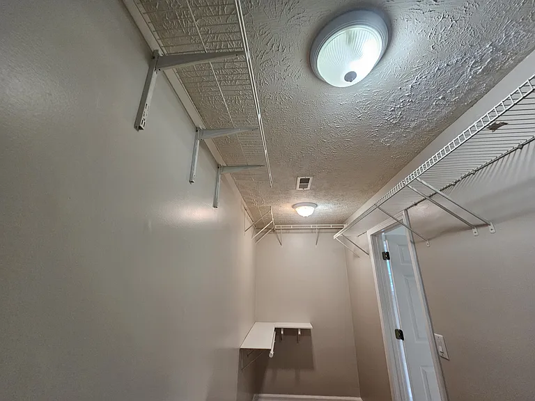 4514 Hopewell Rd — Photo 20