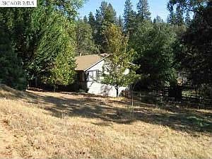 2nd image of 14991 Carrie Dr