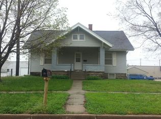 429 N Main St, West Point, NE 68788
