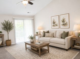 9606 Preston Spring Dr UNIT 203, Louisville, KY 40229