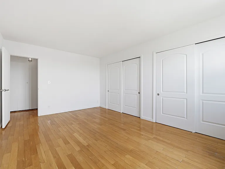 6600 Boulevard East #22F — Photo 12
