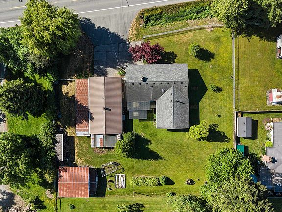 5th image of 47123 1st Ave