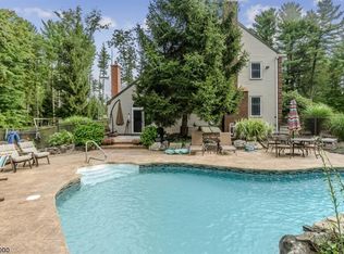 18 Grandin Ter, Annandale, NJ 08801