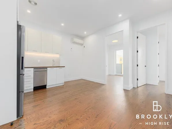 903 De Kalb Avenue image 1 of 13