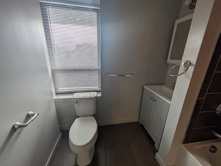 60 Coleman St #3H — Photo 8