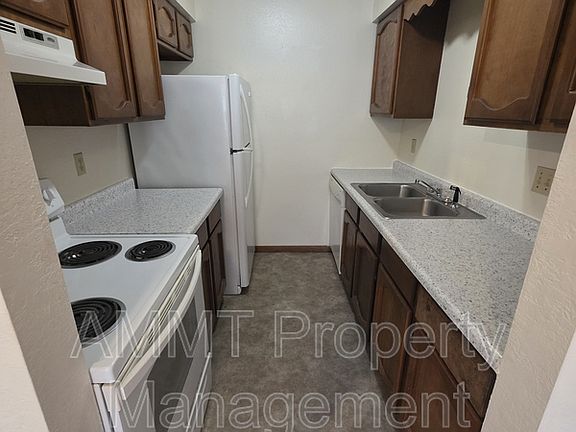 4th image of 4016 Westover Rd SE APT D