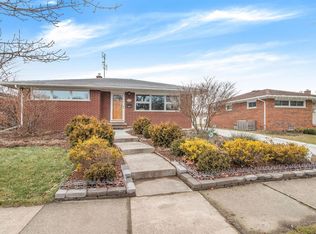 2035 Weldon Blvd, Ann Arbor, MI