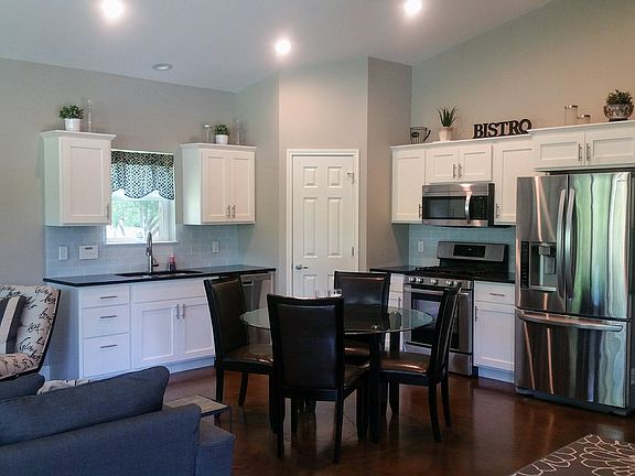 2nd image of 13315 Council Bluff Dr