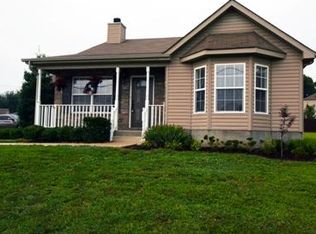 617 Big Hurricane Dr, La Vergne, TN 37086