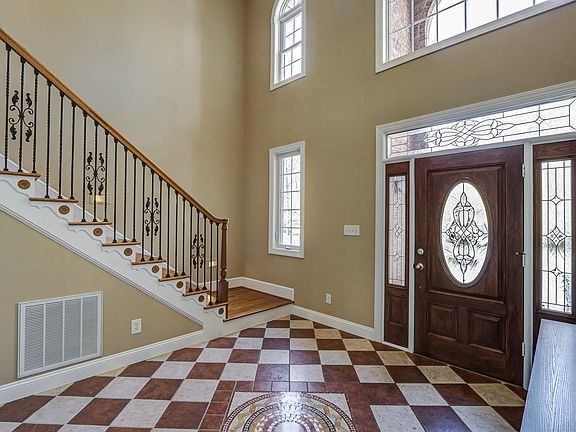 4th image of 1125 Whistling Swan Dr