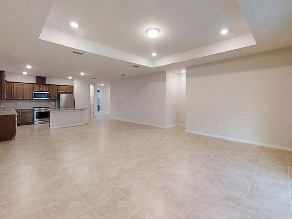 5th image of 118 Myrtle Oak Ct #1