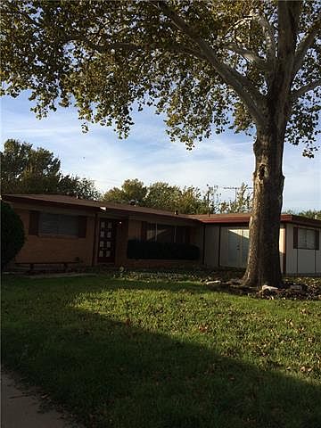 1st image of 1207 Beacon Hill Dr