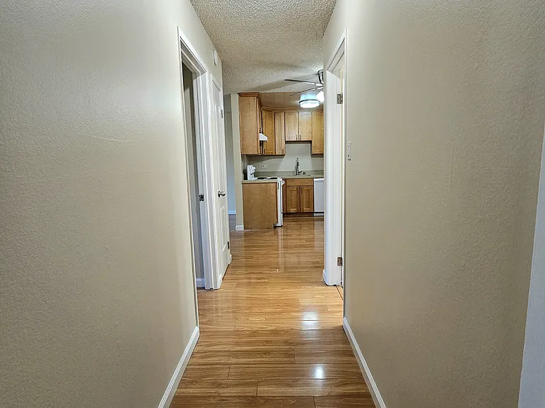 4217 McKellar Ln — Photo 9