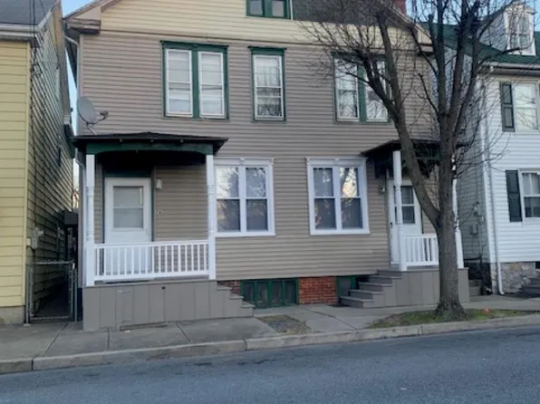 7 S Spruce St #B, Lititz, PA 17543