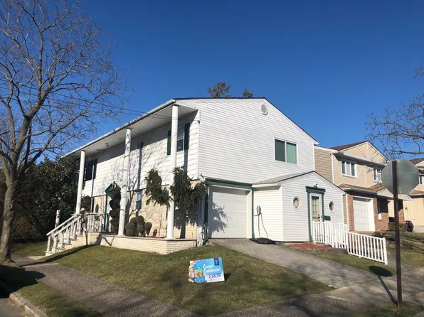 1 President Street image 1 of 65